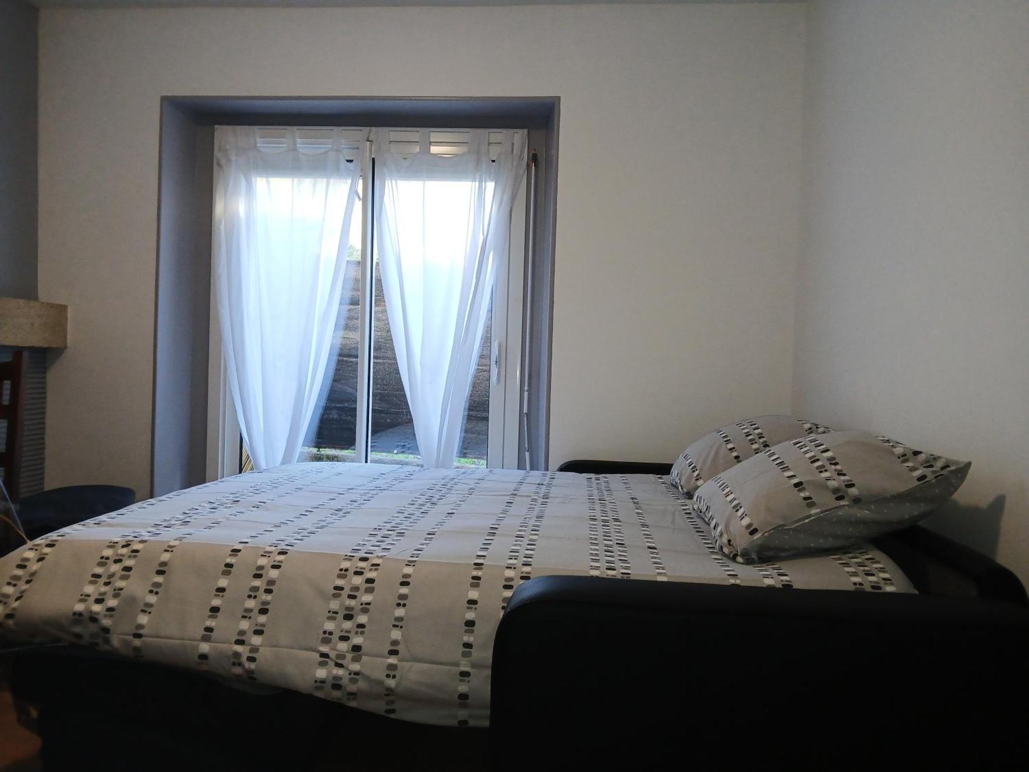 Agreable Appartement De 80M2 Dans Maison Lourdes Exterior photo